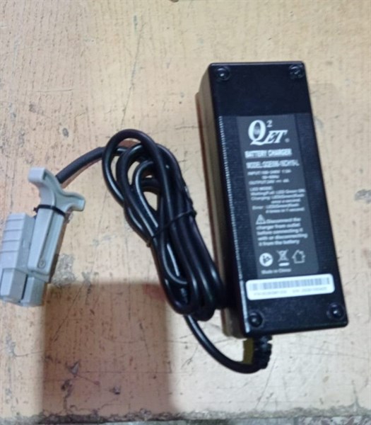 Зарядное устройство для тележек PPT15-2 24V/4А (Charger) - фото 52898